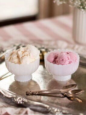 BNWT - The Cross x Jilly Box - Coupes Bisous Set of 2